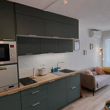 Cosy En Centre-ville De A 200m * Royan